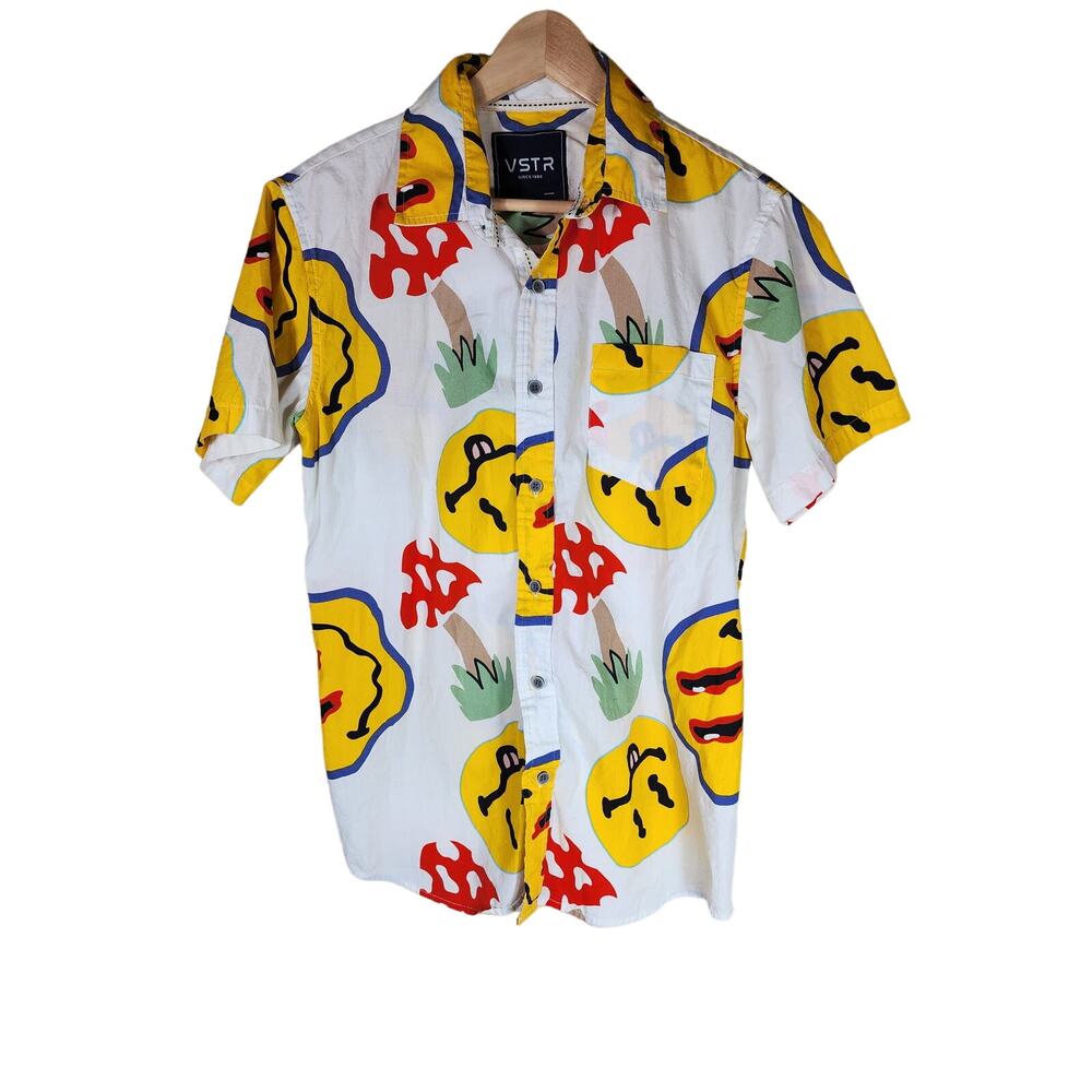 VSTR Men's White Yellow Smiley Face Short Sleeve Button Up Casual Shirt SZ M